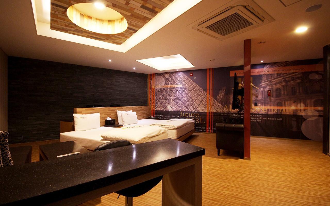 Khan Motel Daegu Esterno foto